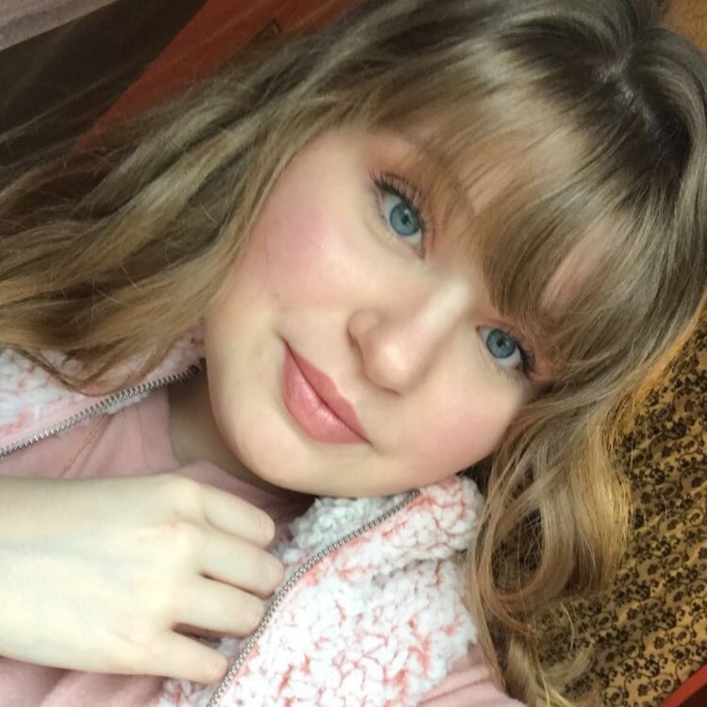 Meet your Posher, Lauren